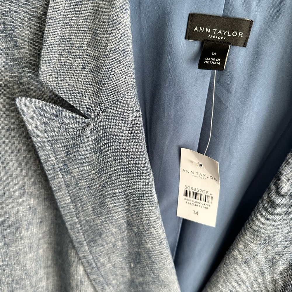 Ann Taylor blue Chambray double breasted Blazer - Picture 2 of 5